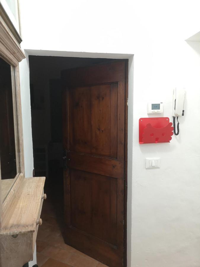 Appartamento Tipico In Centro Storico Urbino Exteriör bild