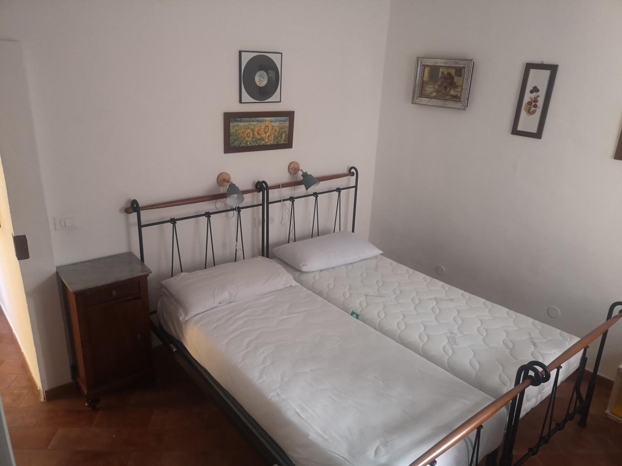 Appartamento Tipico In Centro Storico Urbino Exteriör bild